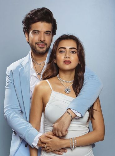 Shattered Rose: He Held On Tight